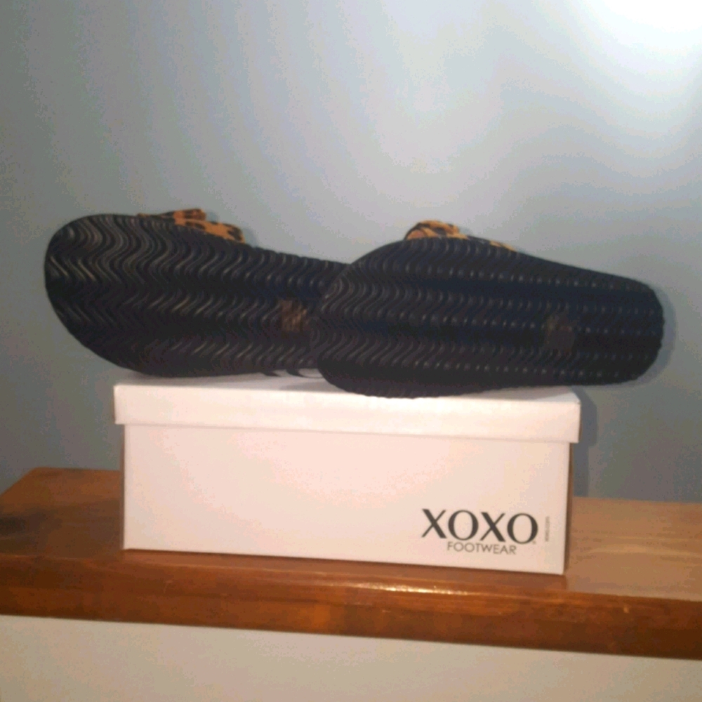 Leopard Slides/Slippers/Sandals - Picture 3 of 4